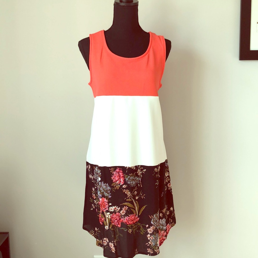 Color block shift dress